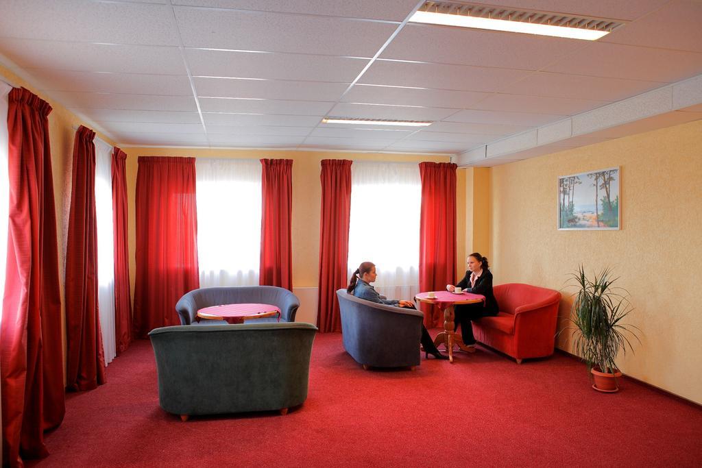 Rehe Hotel タルトゥ エクステリア 写真